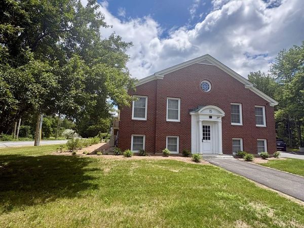 15 Mountain Road, Unit 203, Goffstown, NH 03045