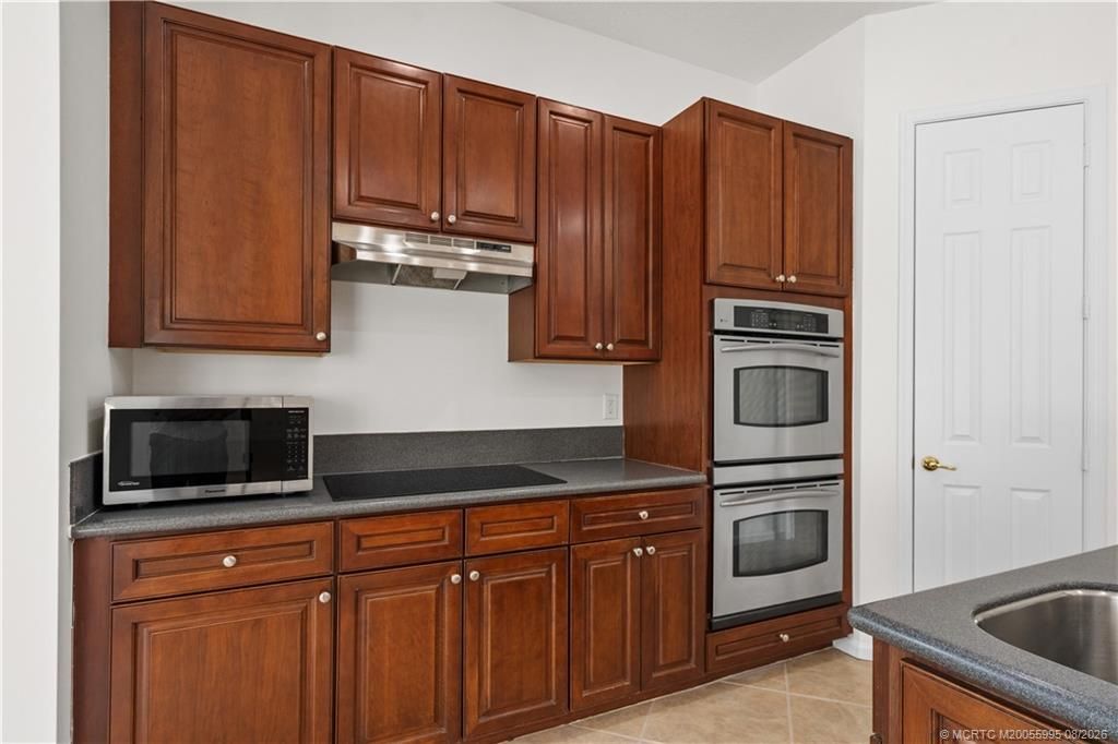 5044 SW Saint Creek Drive, Palm City, FL 34990 Photo