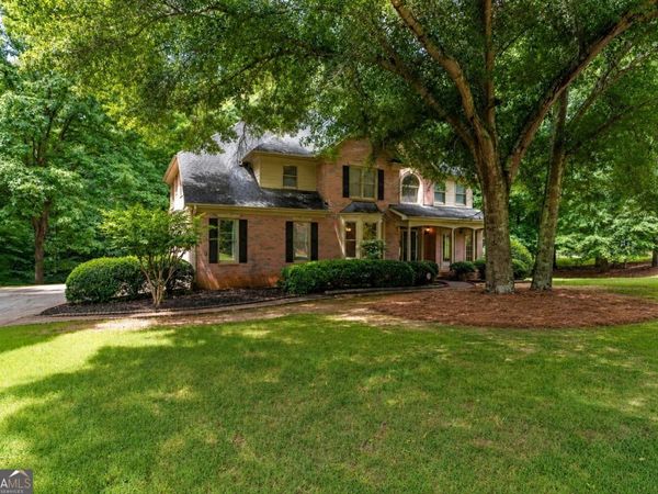 428 Morgan Falls Chase, Canton, GA 30114