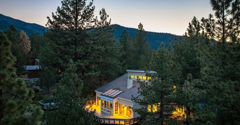 455 Blue Spruce Road, Reno, NV 89511 Photo