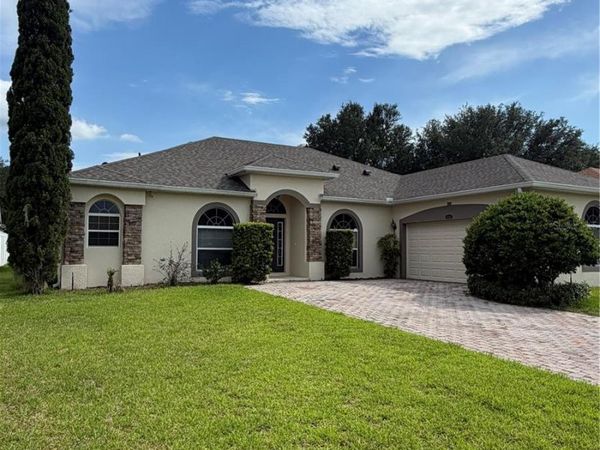 4916 CAPE HATTERAS DRIVE , CLERMONT, FL 34714