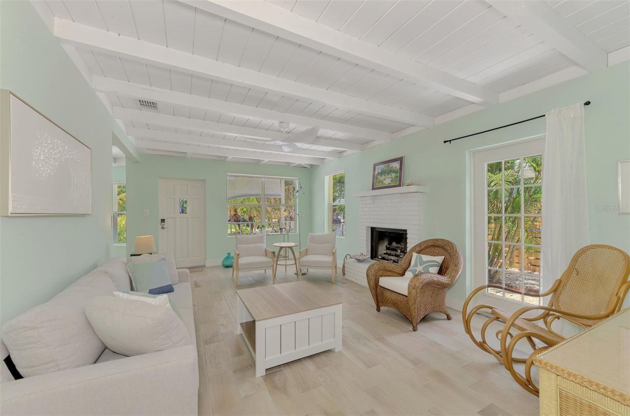 5253 Avenida Del Mare, Sarasota, FL 34242 Photo