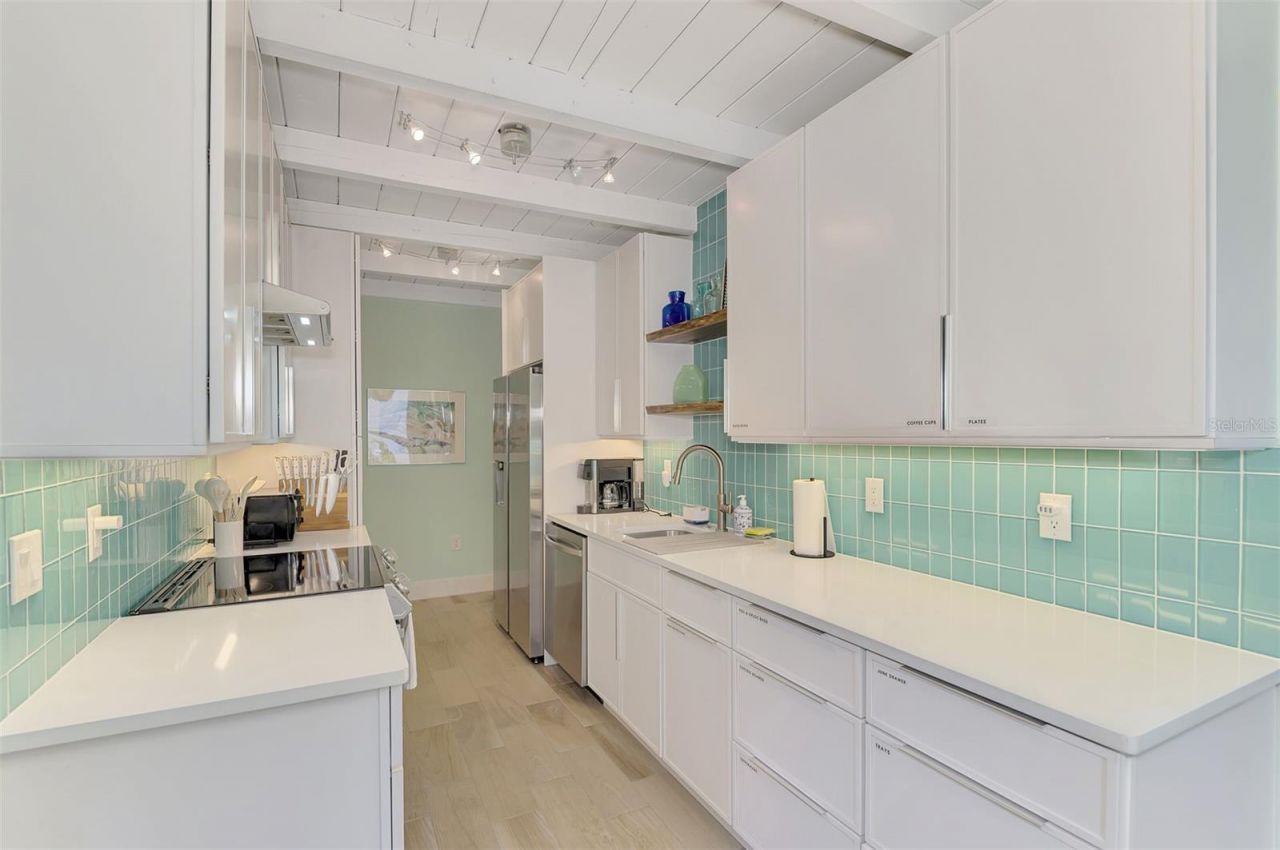 5253 Avenida Del Mare, Sarasota, FL 34242 Photo