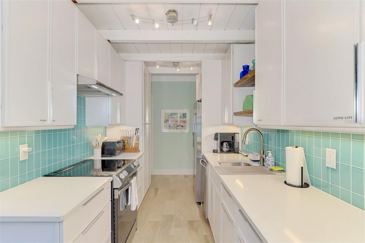 5253 Avenida Del Mare, Sarasota, FL 34242 Photo