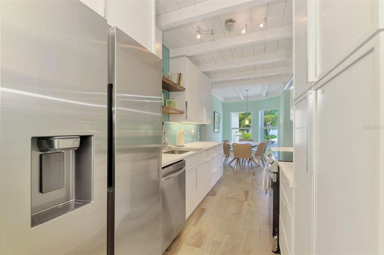 5253 Avenida Del Mare, Sarasota, FL 34242 Photo