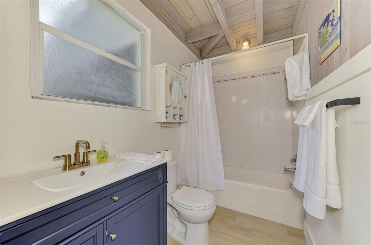 5253 Avenida Del Mare, Sarasota, FL 34242 Photo