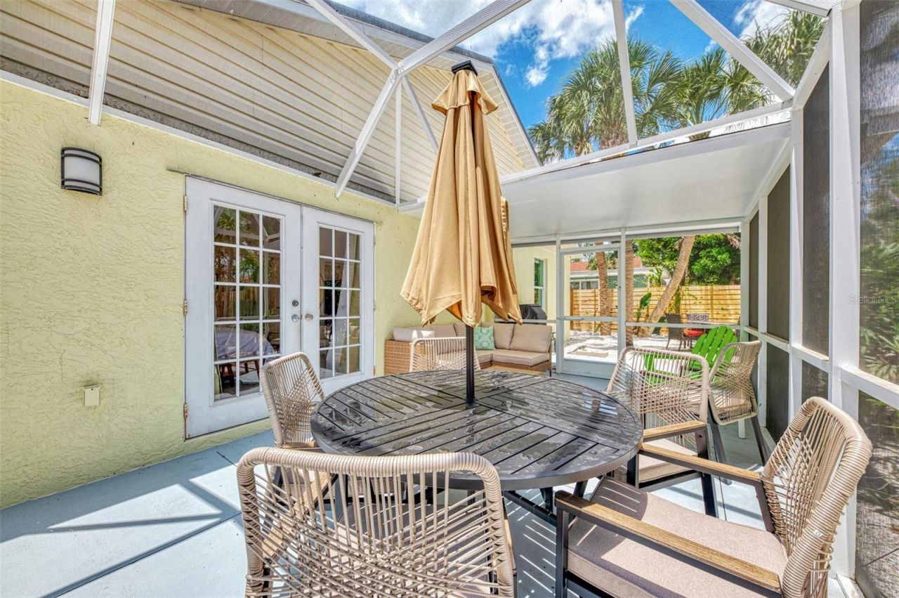 5253 Avenida Del Mare, Sarasota, FL 34242 Photo
