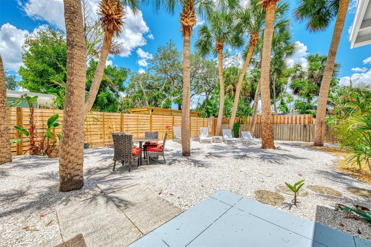 5253 Avenida Del Mare, Sarasota, FL 34242 Photo