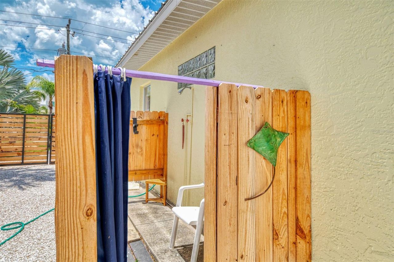 5253 Avenida Del Mare, Sarasota, FL 34242 Photo