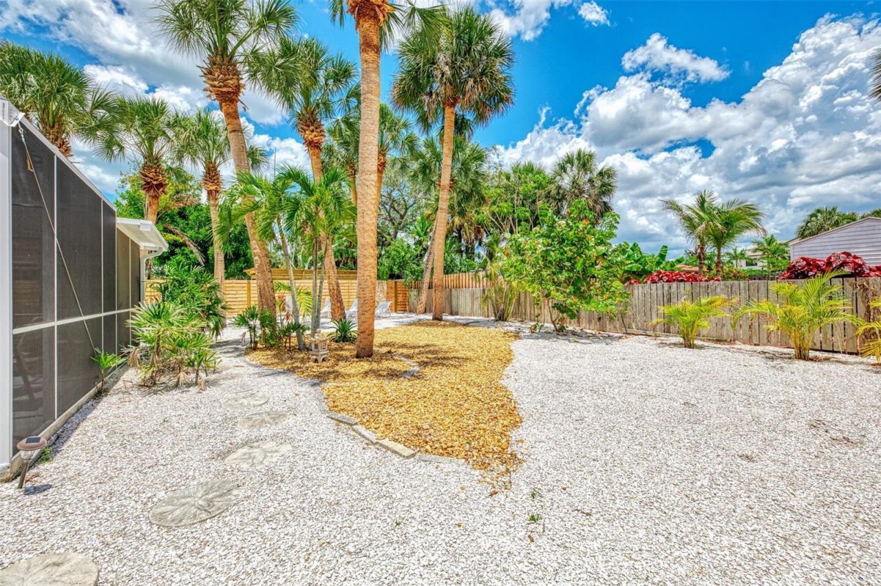 5253 Avenida Del Mare, Sarasota, FL 34242 Photo