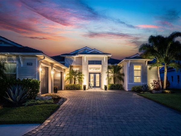17749 LUCAYA DRIVE, LAKEWOOD RANCH, FL 34202