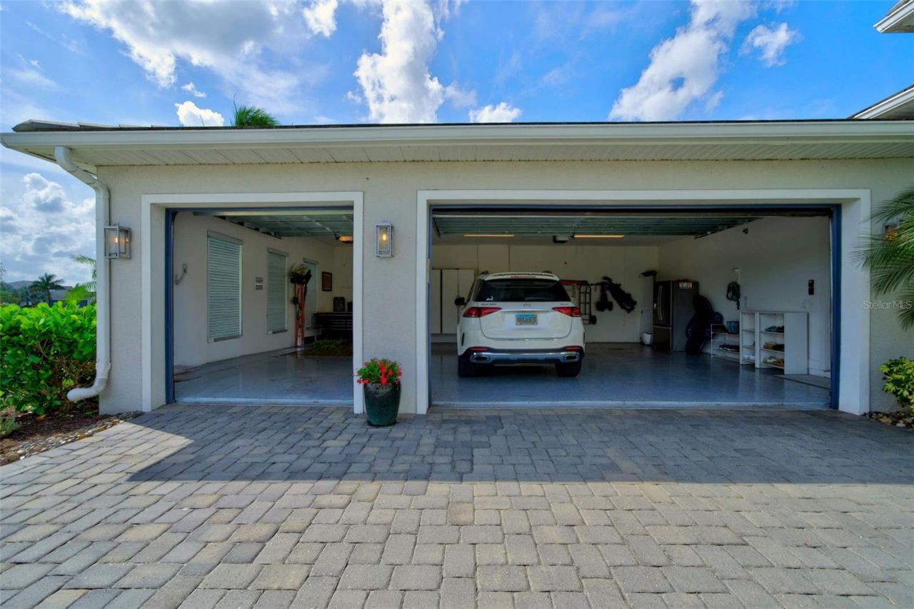 17749 Lucaya Drive, Lakewood Ranch, FL 34202 Photo