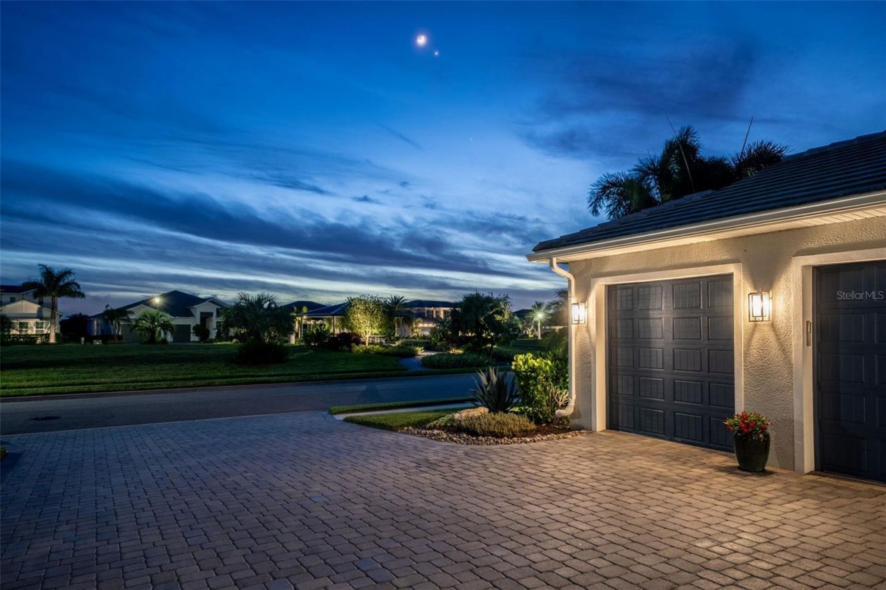 17749 Lucaya Drive, Lakewood Ranch, FL 34202 Photo