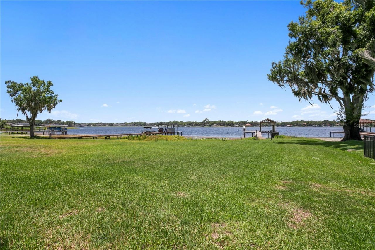 14802 Lake Magdalene Circle, Tampa, FL 33613 Photo
