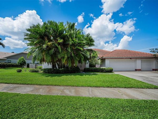 107 WOODCREEK DRIVE S, SAFETY HARBOR, FL 34695