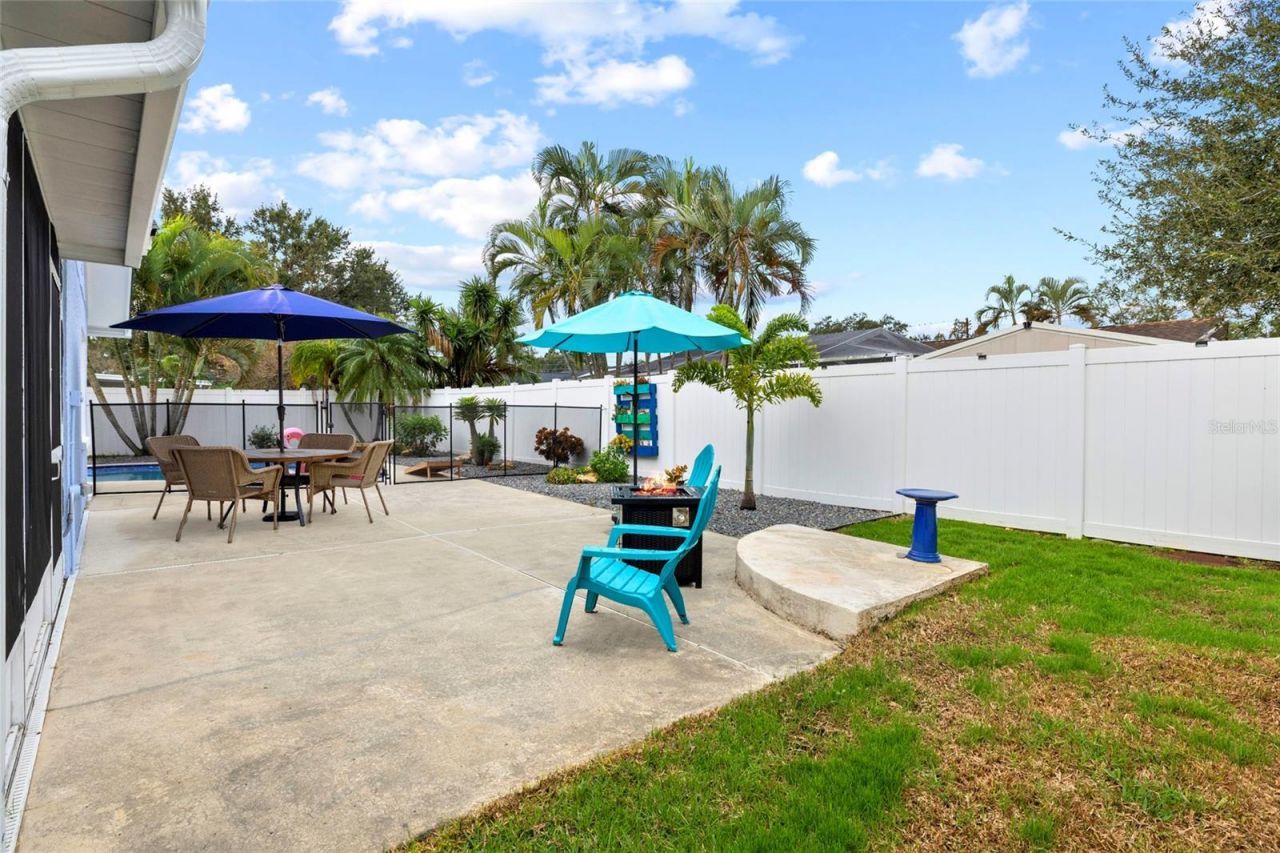 6398 Woodland Boulevard N, Pinellas Park, FL 33781 Photo