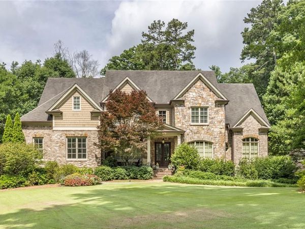 705 Langford Lane NW, Sandy Springs, GA 30327