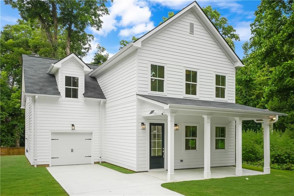 154 Stanhope Circle Nw, Atlanta, GA 30314 Main Photo