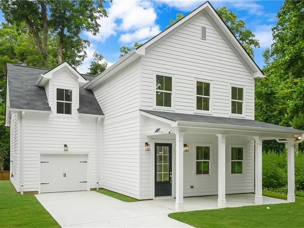 154 Stanhope Circle NW, Atlanta, GA 30314