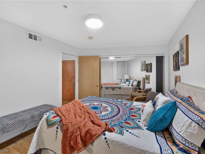 2222 Detroit Avenue, Unit 417, Cleveland, OH 44113 Photo 18