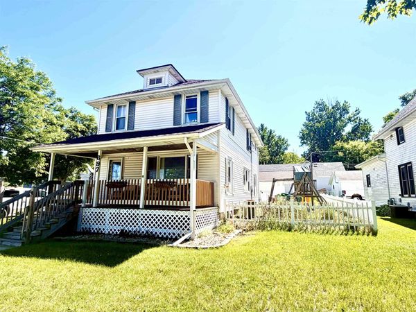 697 N Central Avenue, Richland Center, WI 53581