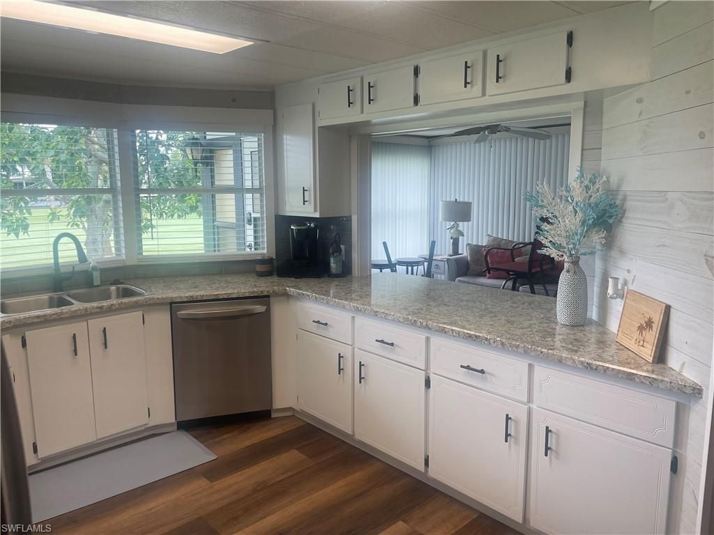 335 Nicklaus Blvd, North Fort Myers, FL 33903 Photo
