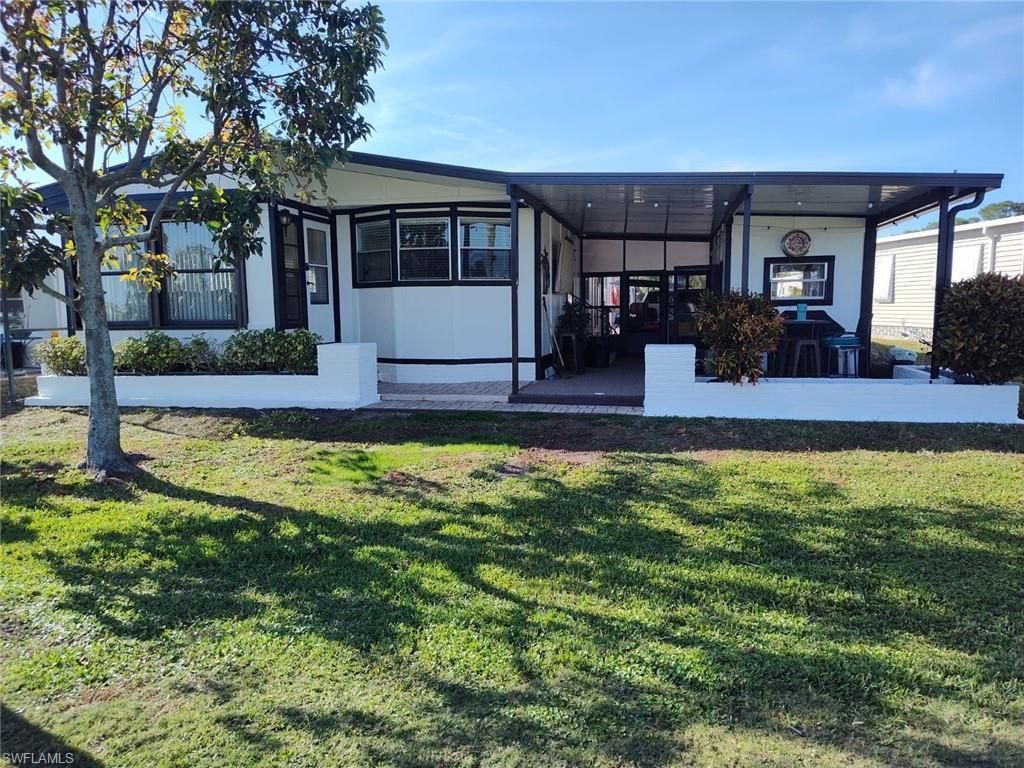 335 Nicklaus Blvd, North Fort Myers, FL 33903 Photo