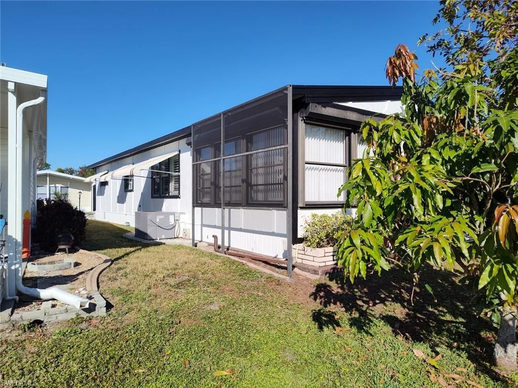 335 Nicklaus Blvd, North Fort Myers, FL 33903 Photo