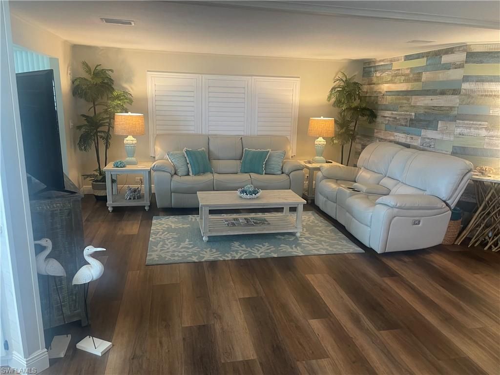 335 Nicklaus Blvd, North Fort Myers, FL 33903 Photo