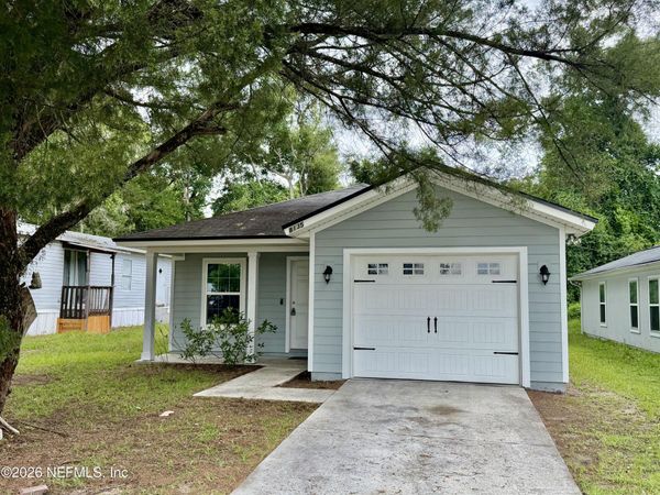 8135 FIRETOWER Road, Jacksonville, FL 32210
