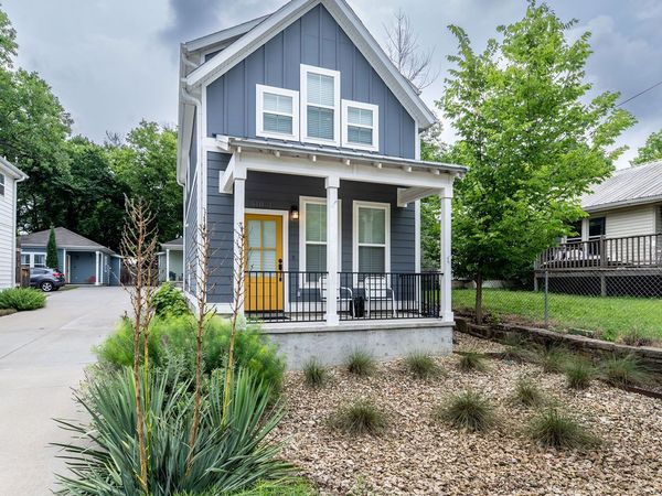 510 S College Avenue , Fayetteville, AR 72701