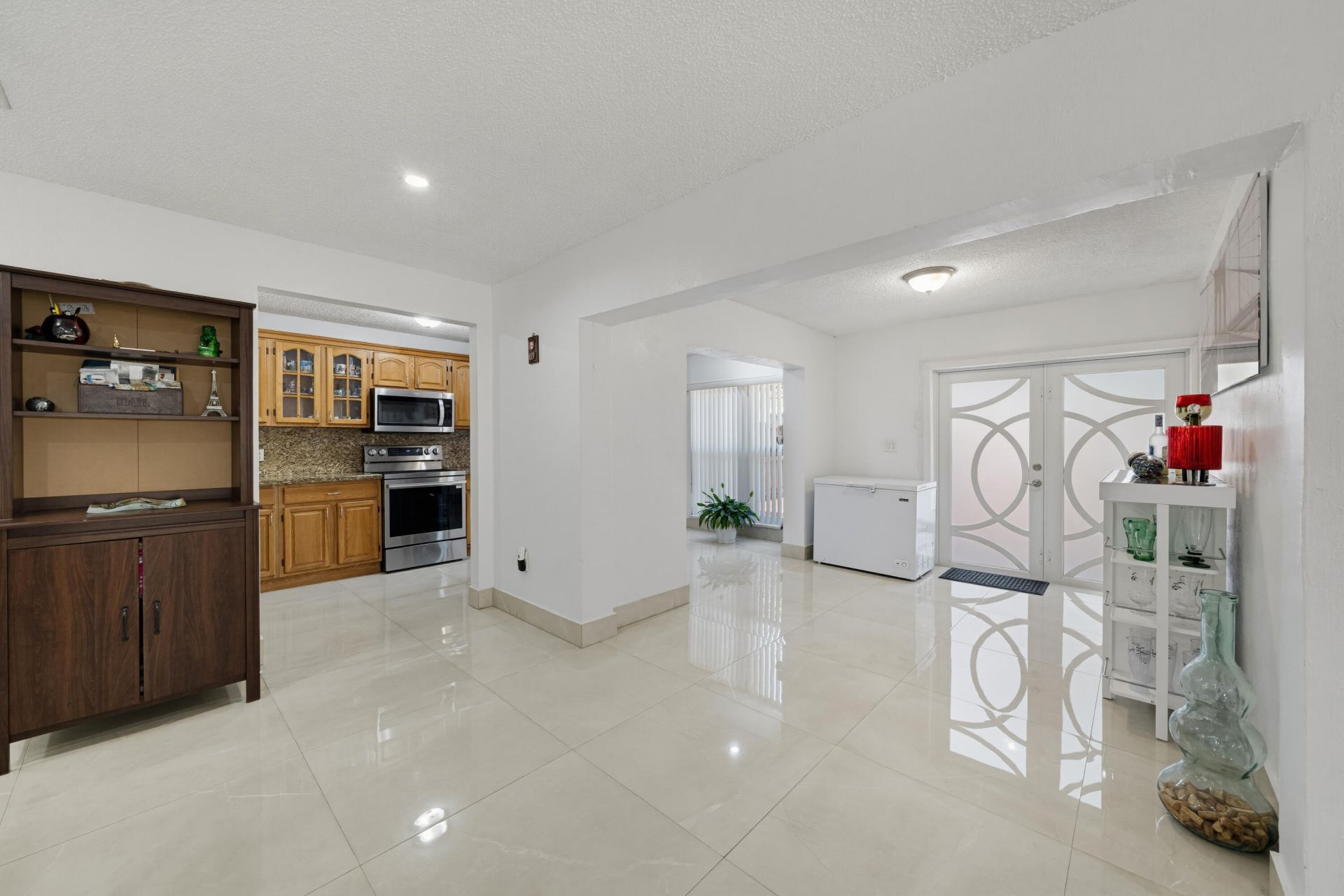 8811 SW 150th Place Circle, Miami, FL 33196 Photo