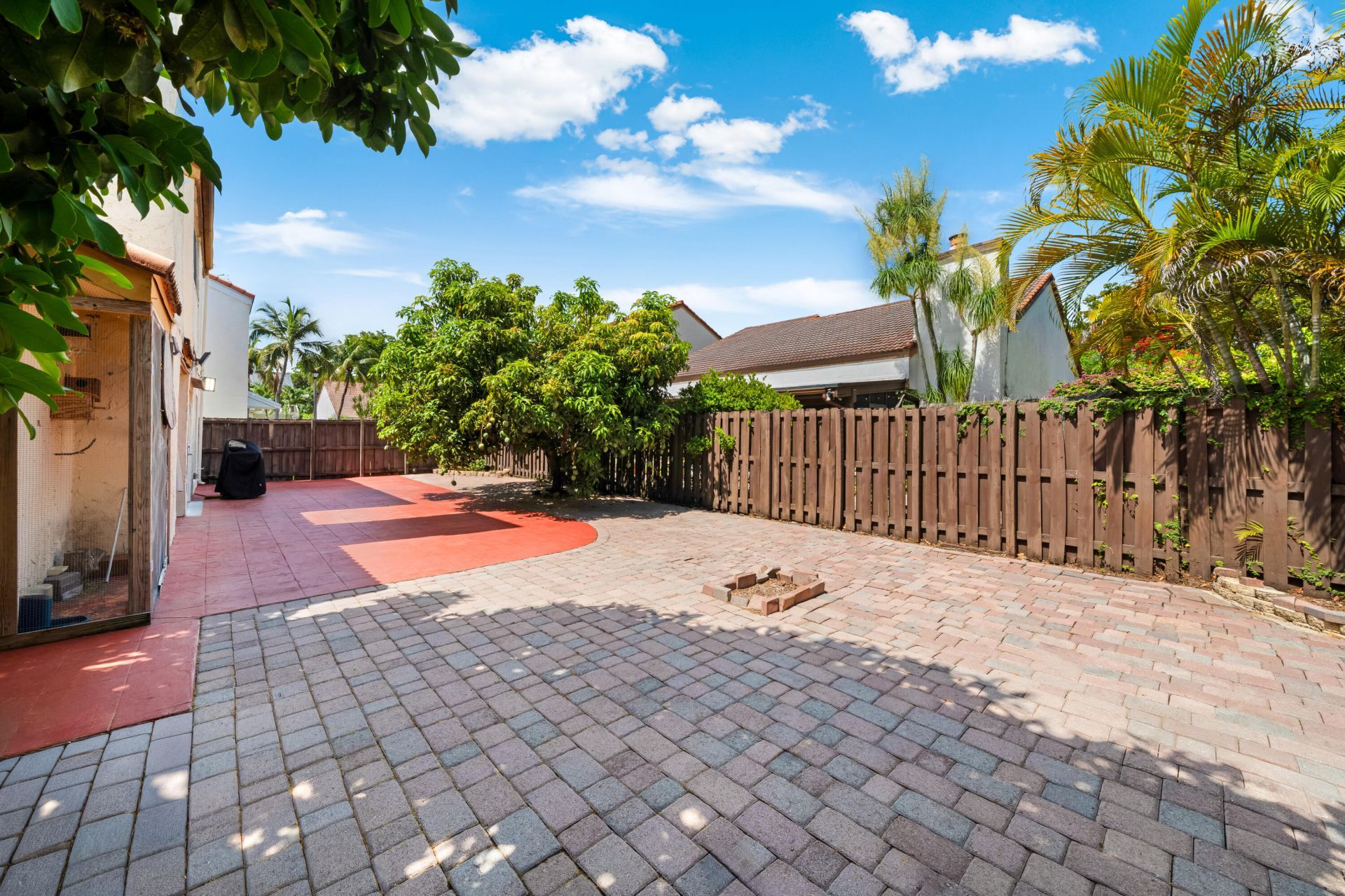 8811 SW 150th Place Circle, Miami, FL 33196 Photo