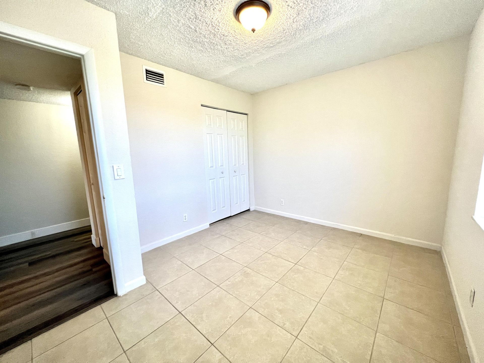 120 Sparrow Drive, Unit Apt 302, Royal Palm Beach, FL 33411 Photo
