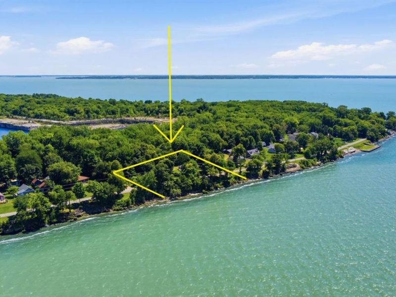 1036 W Lakeshore, Kelleys Island, OH 43438 Photo 34