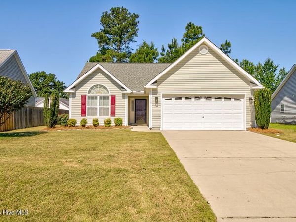 515 Maple Branches Drive , Belville, NC 28451