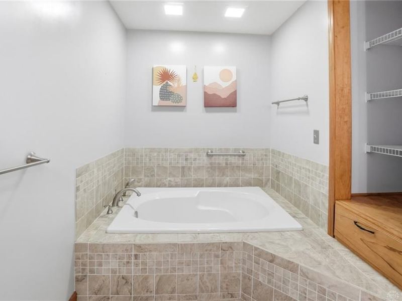 603 E Main Street, Anna, OH 45302 Photo 23