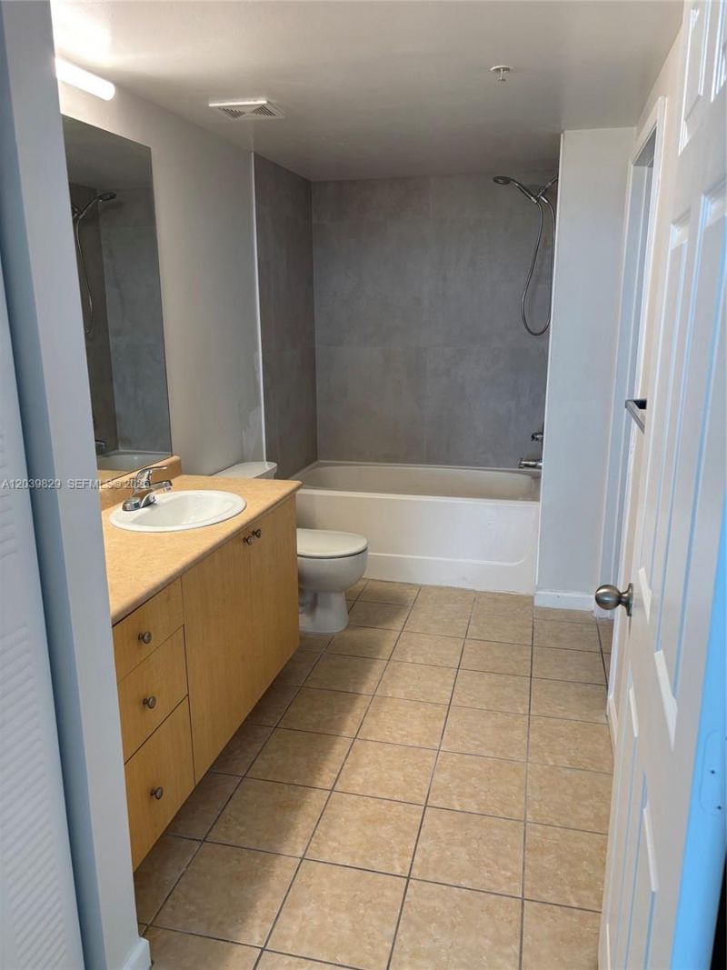 1919 Van Buren St , Unit 707A, Hollywood, FL 33020 Photo
