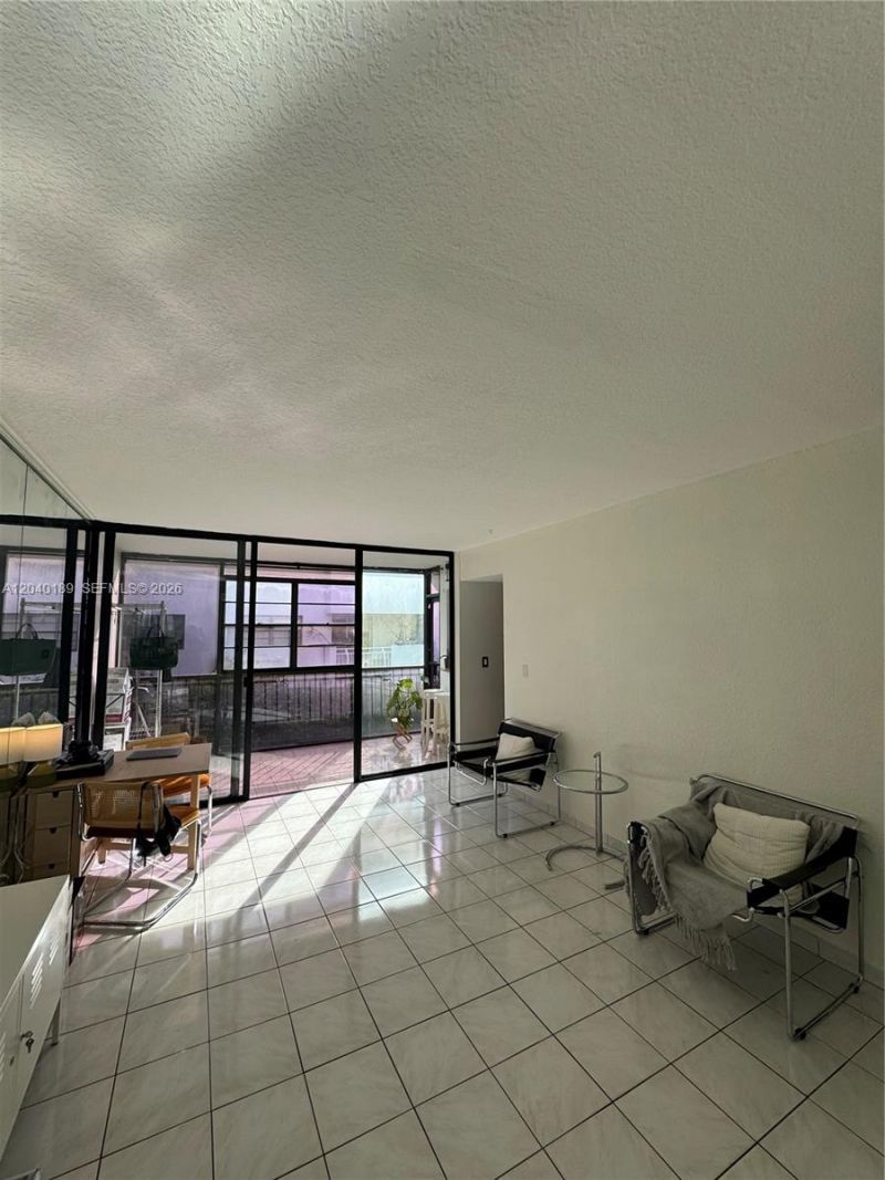 2539 S Bayshore Dr , Unit 320A, Miami, FL 33133 Photo