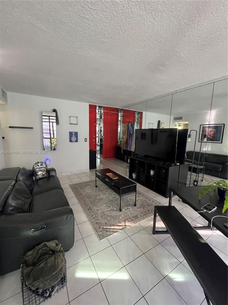 2539 S Bayshore Dr , Unit 320A, Miami, FL 33133 Photo