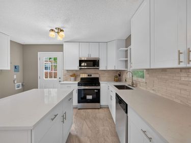 1513 N King Charles Road, Raleigh, NC 27610