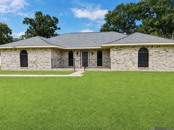 1022 N Janice Ave, Gonzales, LA 70737