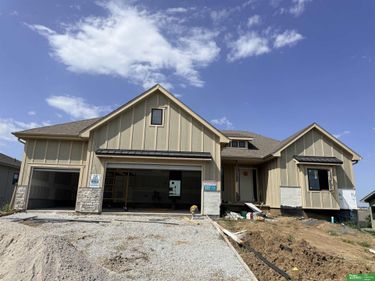 12618 S 79 Street, Papillion, NE 68046