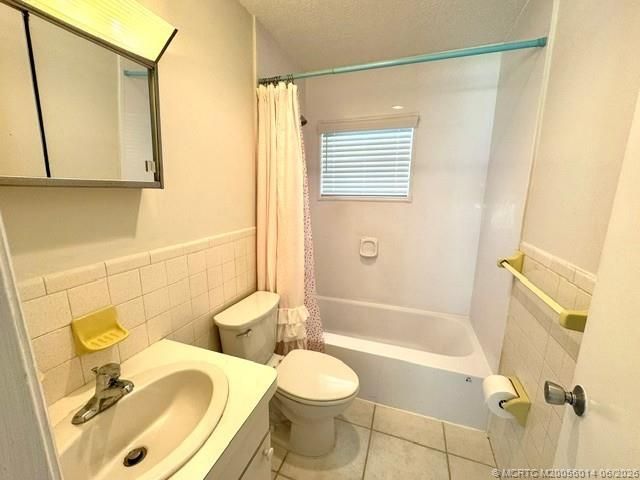 1909 NW Sunset Boulevard , Jensen Beach, FL 34957 Photo