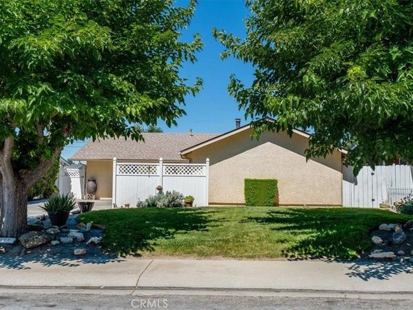 1226 Dorothy Street, Paso Robles, CA 93446