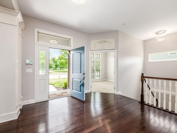 886 Ballater Drive , Delaware, OH 43015