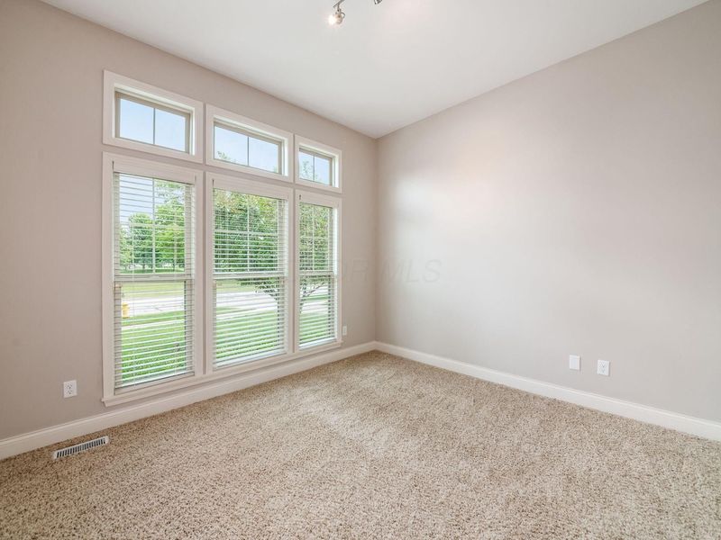 886 Ballater Drive , Delaware, OH 43015 Photo 8