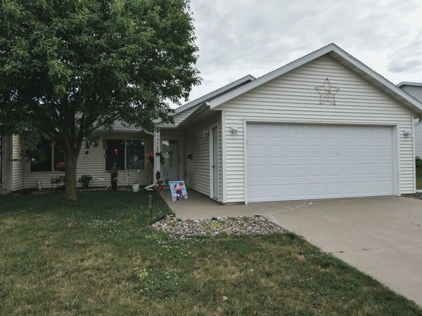 597 19th Street , Zumbrota, MN 55992