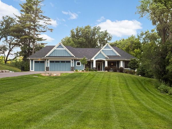 141 Mendota Road W, West Saint Paul, MN 55118