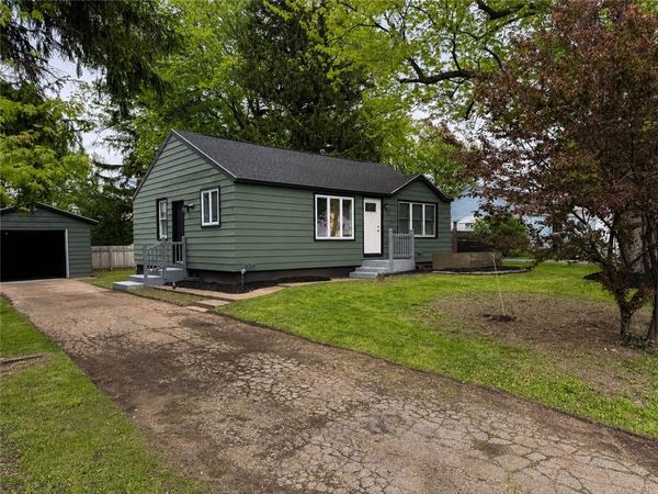10652 W Sheridan Drive , Dunkirk, NY 14048